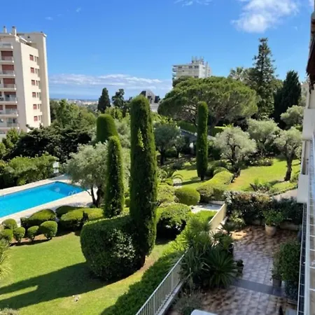 With Sea View And Swimming Pool Apartment Antibes